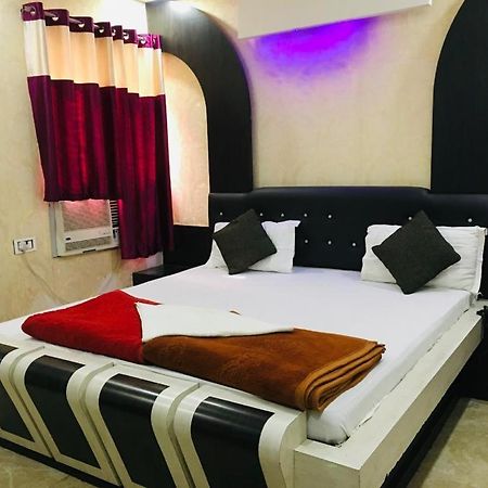 Hotel Natraj Sasaram Esterno foto